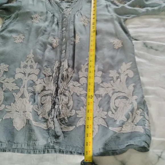 Johnny Was embroidered button down shirt - Picture 9 of 9